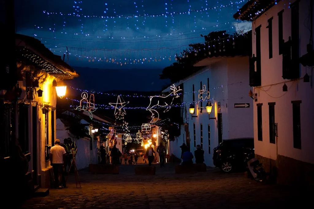 Tunja histórica de noche - El Dorado