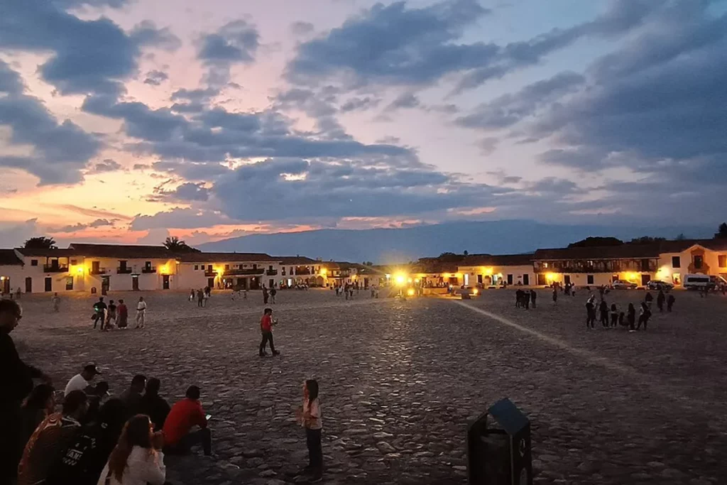 Plaza Mayor de Villa de Leyva, Boyacá — uno de los pueblos más hermosos de Colombia